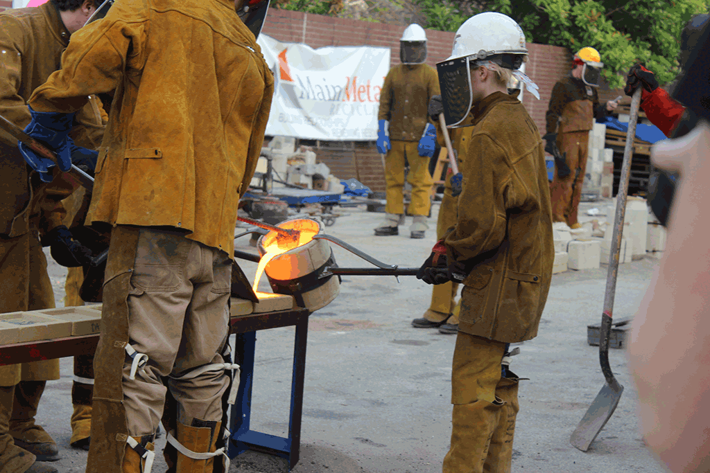 Pouring iron at UNF